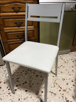 Mesa cocina con sillas
