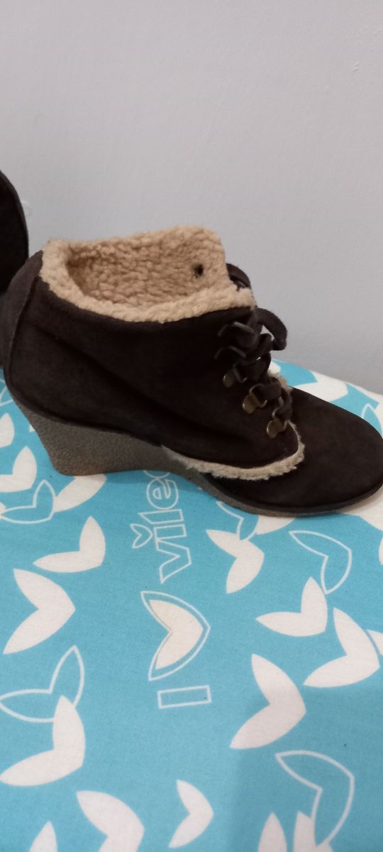 Stivaletto con zeppa Shoe