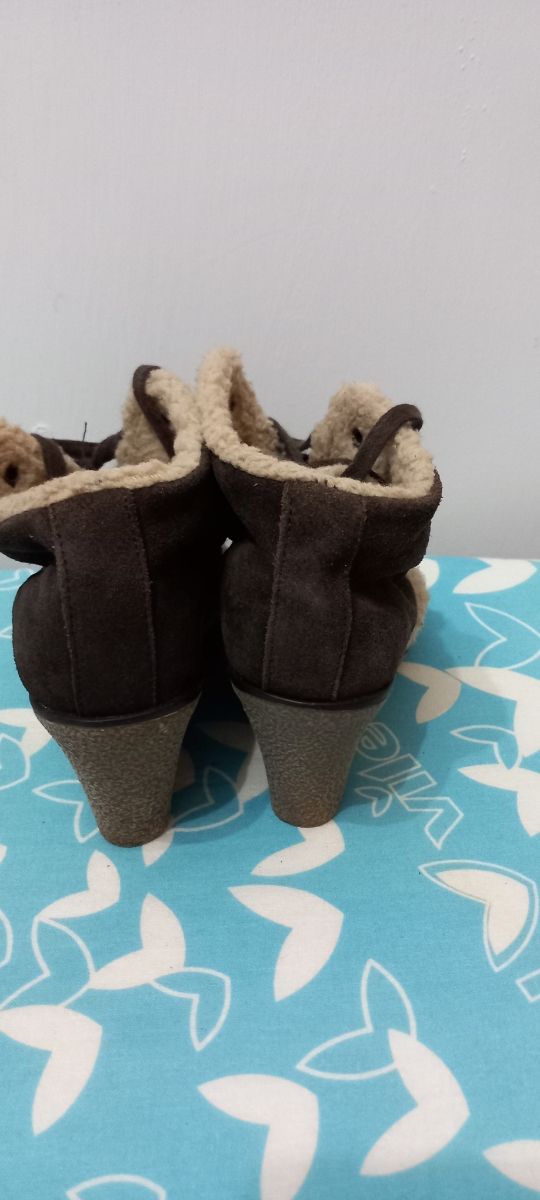 Stivaletto con zeppa Shoe