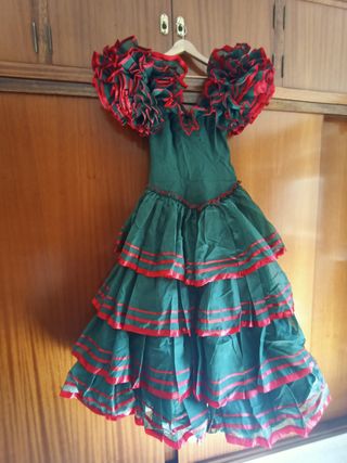 Vestido flamenca mujer.