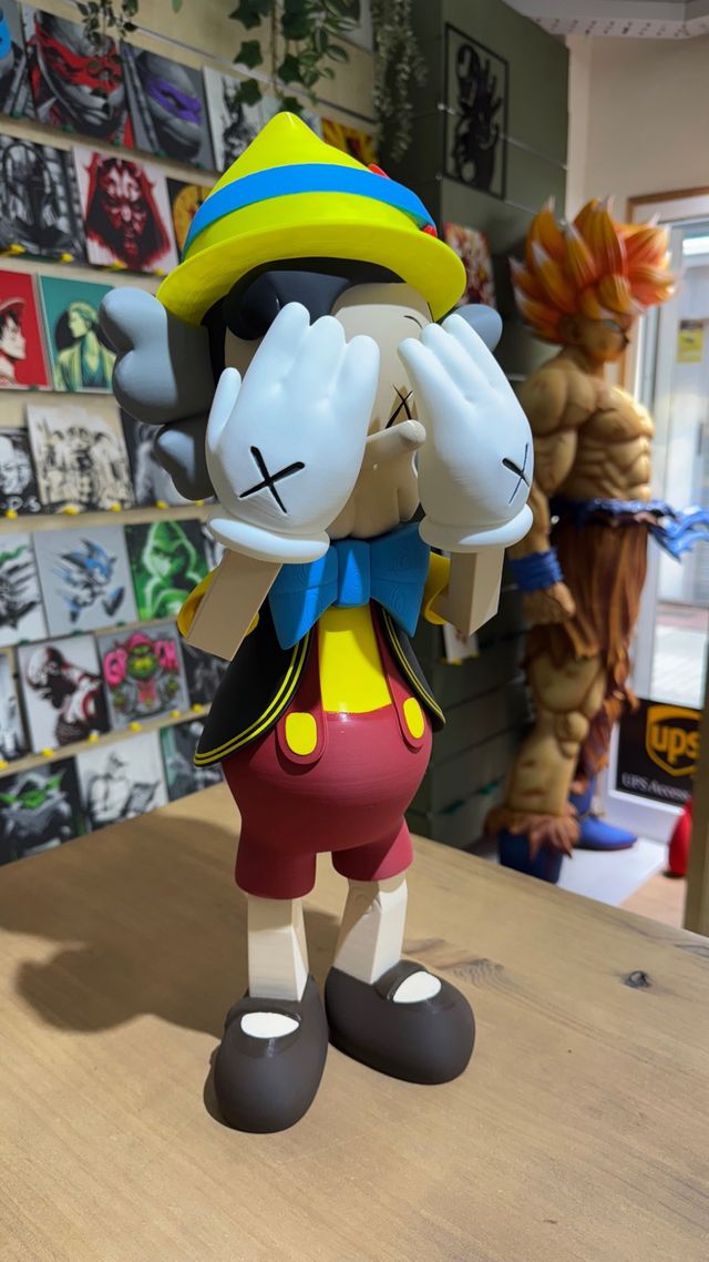 Pinocho Kaws