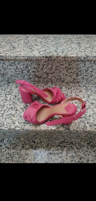 Sandalias tacón cuadrado