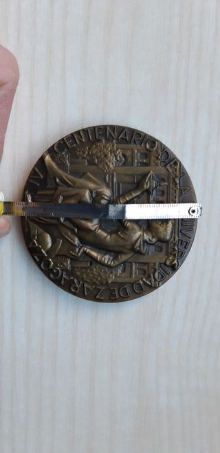 Medalla Universidad Zaragoza IV Centenario Bronce