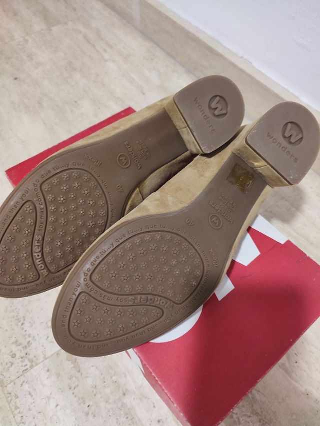 Zapatos Wonders Gel