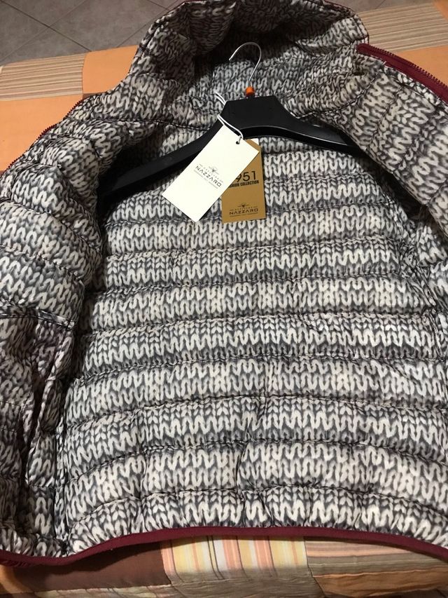 Piumino da ragazzo rosso