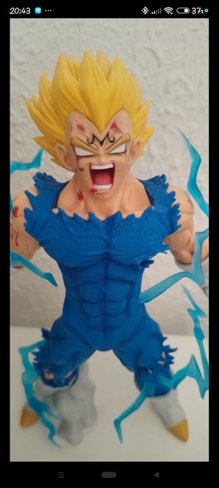 Figura de Vegeta manipulado por Babidi