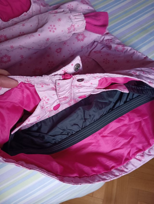 Calças e casaco de neve