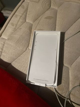Caja de iphone 14 pro max