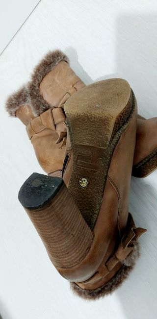 Botines De Piel Aquatalia 37.5