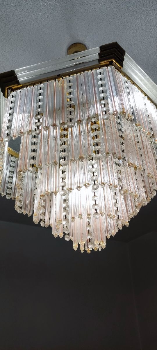 ELEGANTE LAMPADA IN CRISTALLO