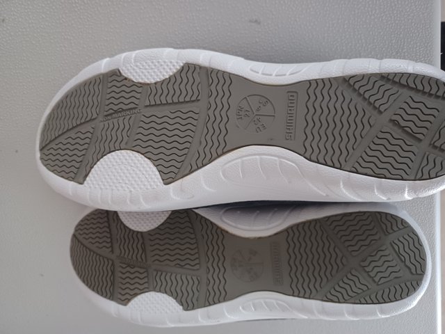 Zapatillas Shimano N°42. A estrenar