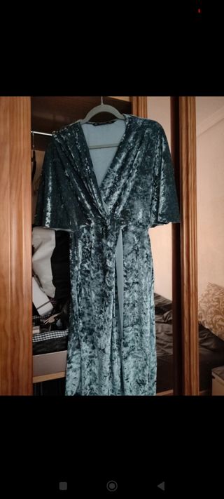 Vestido terciopelo gris verdoso Zara T.S