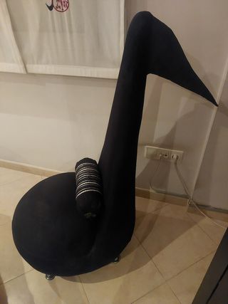 Butaca en forma nota musical