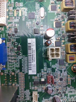 PLACA BASE DE ORDENADOR 
