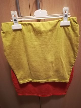 Gruppo due minigonna