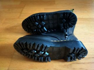 Botas similares a Dr Martens