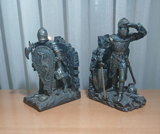 Sujetalibros medievales