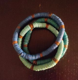 Collar, pendientes y pulseras Sfera