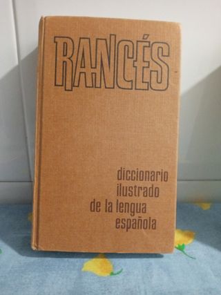 DICCIONARIOS ANTIGUOS