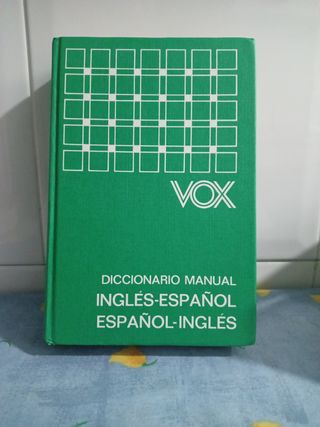 DICCIONARIOS ANTIGUOS