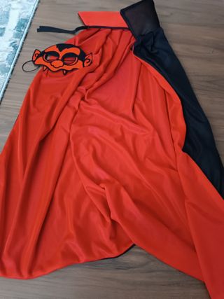 Capa e máscara vampiro