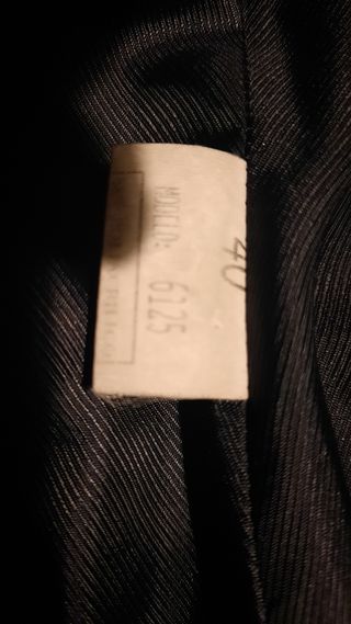 Chaquetón negro piel sintética