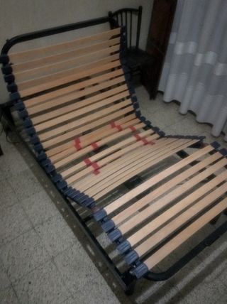 Cama articulada con colchón de latex