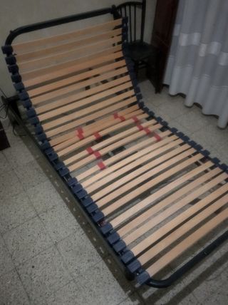 Cama articulada con colchón de latex