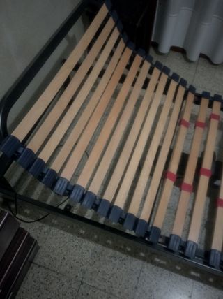 Cama articulada con colchón de latex