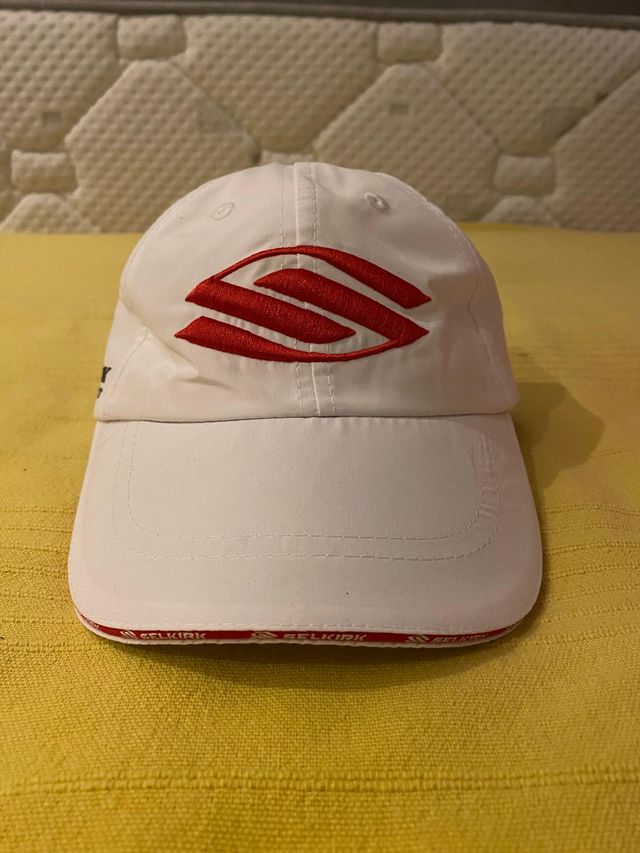 Gorras Selkirk – Blanca y Rosa, ¡Nuevas!