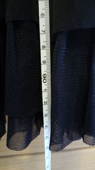 Vestito elegante nero con spallina sottile