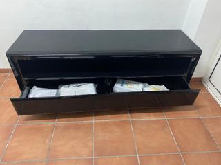 Vendo mueble TV color negro