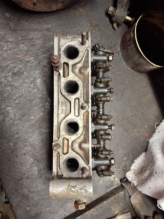 Culata seat 600 