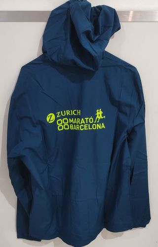 Cortavientos Asics  ,tallas S,M,L,XL, XXL 