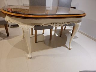 Mesa clasica comedor exensible. Se aceptan ofertas