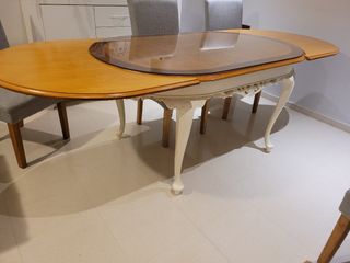 Mesa clasica comedor exensible. Se aceptan ofertas