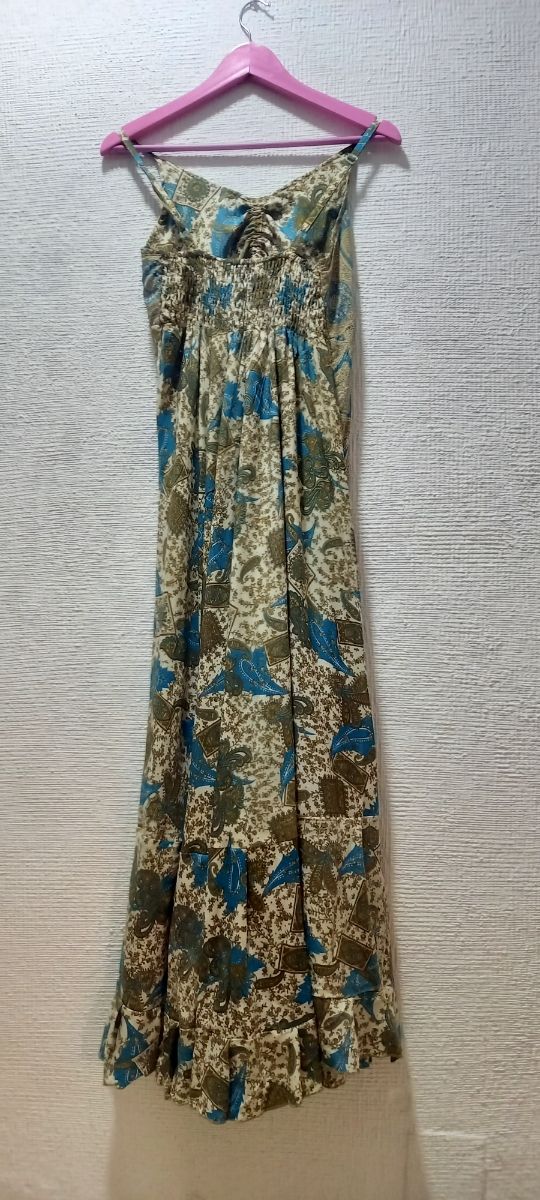 Vestido estampado azul y beige