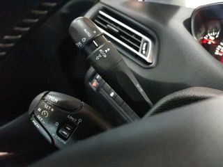 Peugeot 308 PureTech 110 SANDS Access 81 kW (110 CV)