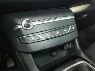 Peugeot 308 PureTech 110 SANDS Access 81 kW (110 CV)