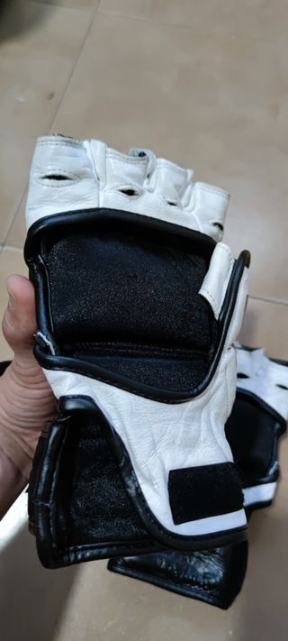 Guantes de cuero Danger MMA con pulgar