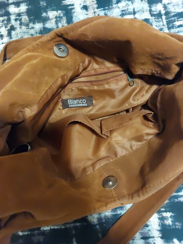 Bolso marrón gamuza