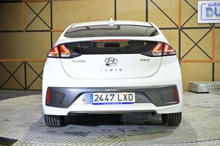 Hyundai IONIQ   1.6 GDI HEV Tecno DCT