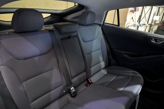 Hyundai IONIQ   1.6 GDI PHEV Klass DCT