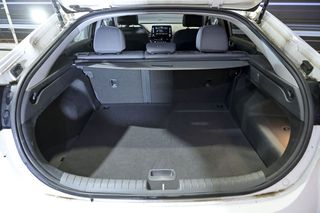 Hyundai IONIQ   1.6 GDI PHEV Klass DCT