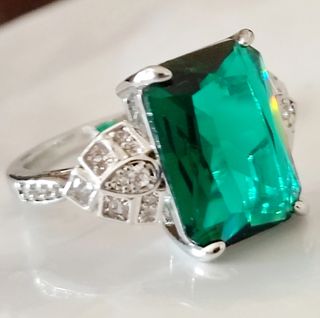 ANILLO ART CIRCONITA BRILLANTES Y ESMERALDA