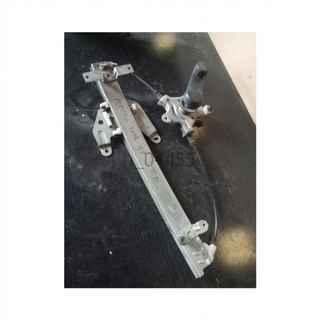 Elevalunas trasero derecho Nissan Almera I h_04455