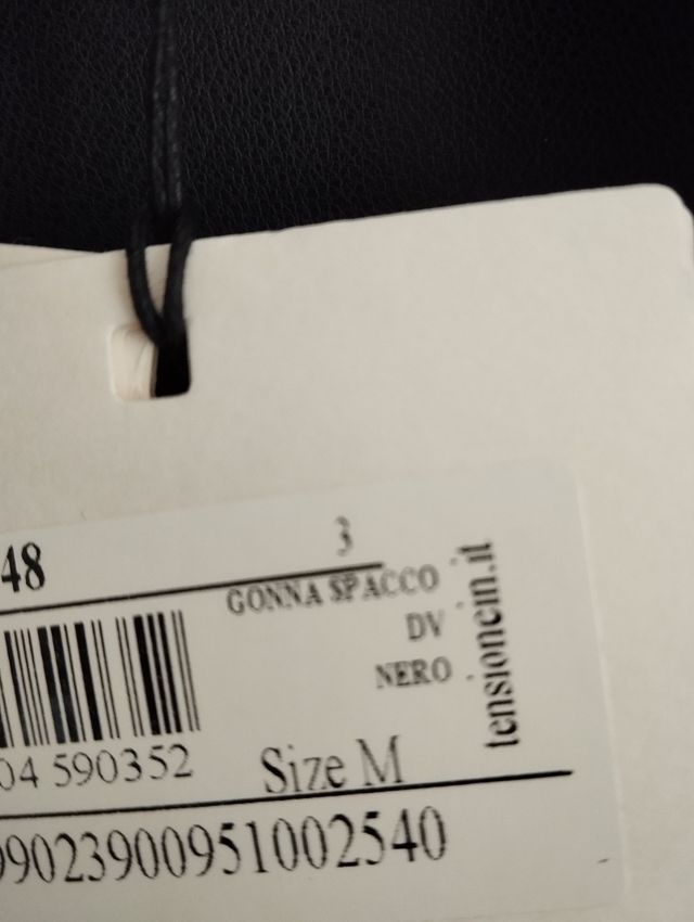 Gonna Tensione in in ecopelle nera