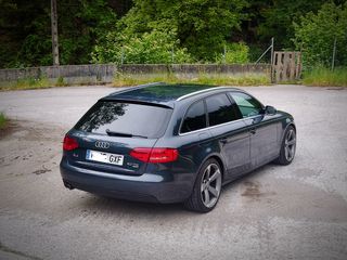 Audi A4 Avant Quattro 