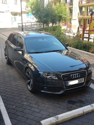 Audi A4 Avant Quattro 