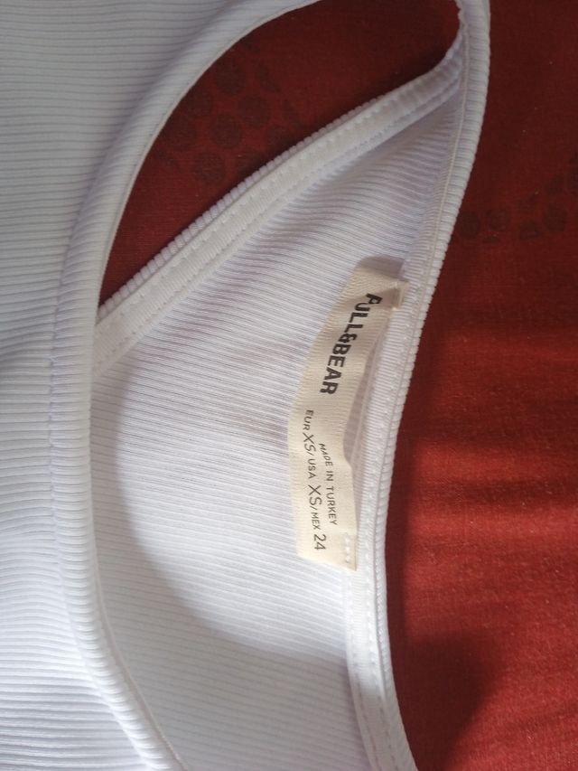 Vestido corto mujer.